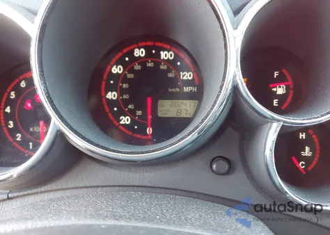 2005 Toyota Matrix Xr from USA, damaged, VIN 2T1LR30E35C495646